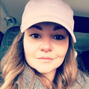 Meet your Posher, Eliza